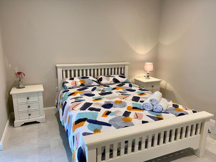 Erne Getaway No.8 Brand New 1 Bed Apartment Enniskillen Eksteriør billede