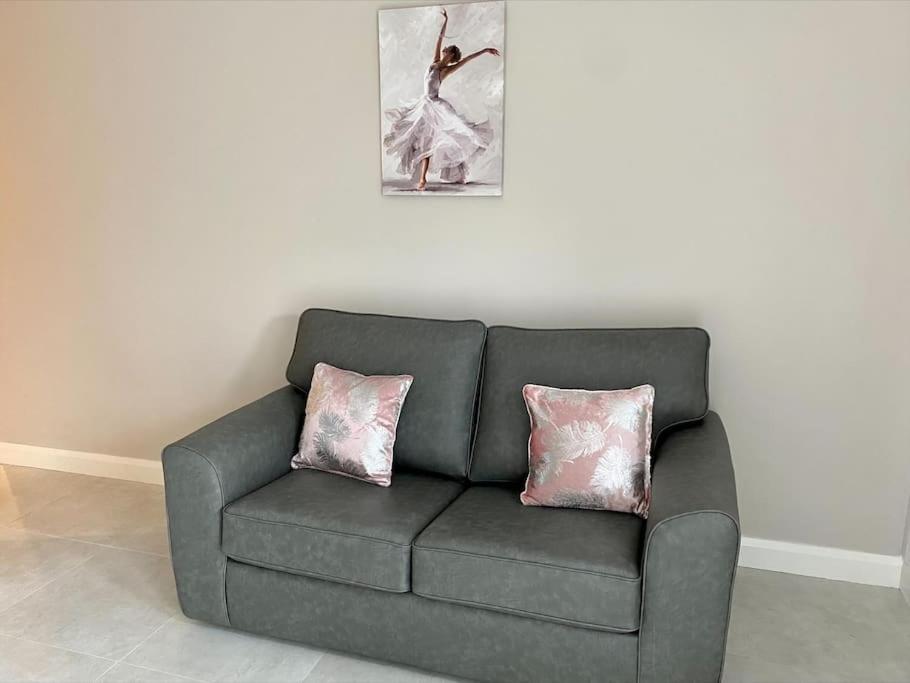 Erne Getaway No.8 Brand New 1 Bed Apartment Enniskillen Eksteriør billede