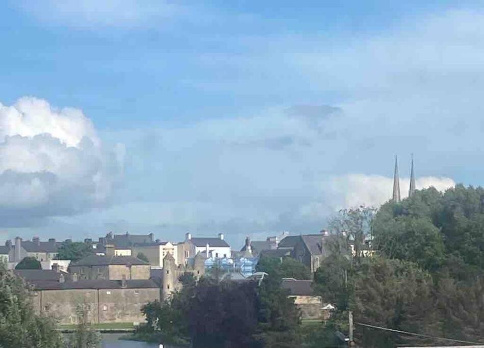 Erne Getaway No.8 Brand New 1 Bed Apartment Enniskillen Eksteriør billede